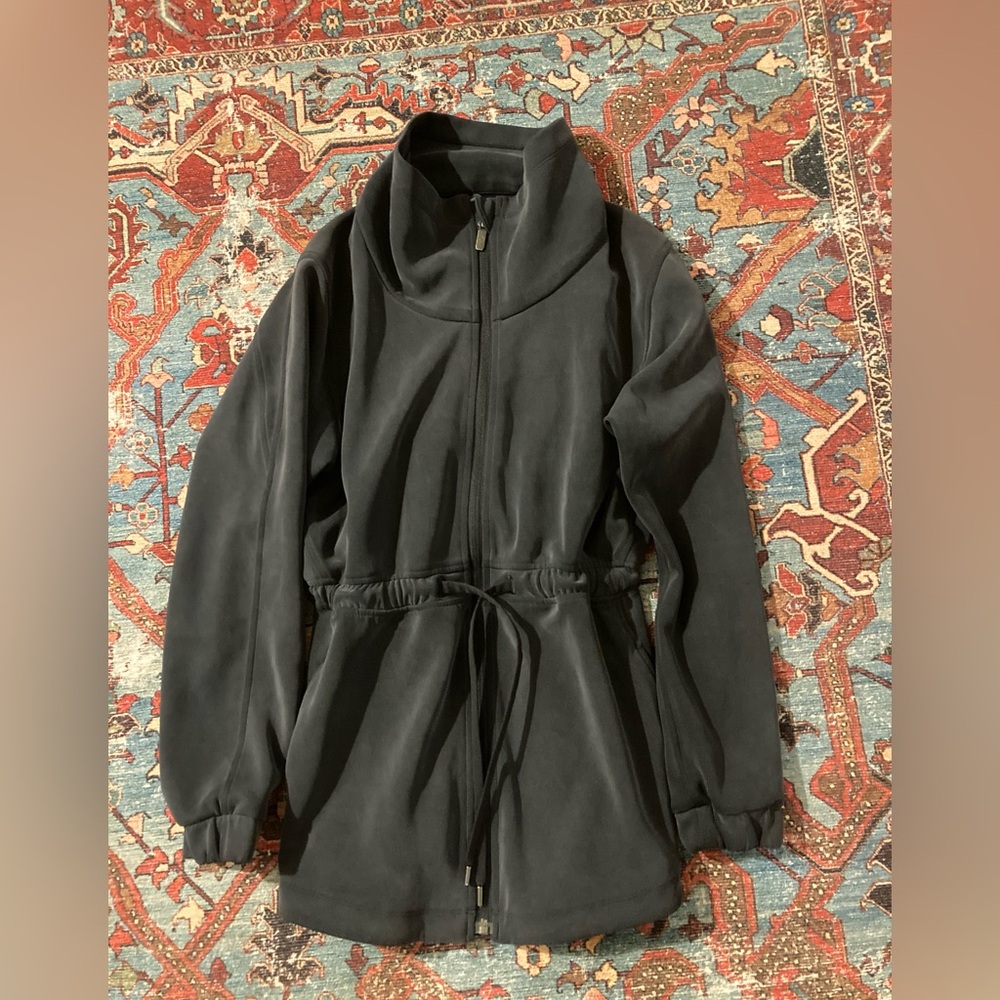 Lululemon Softstreme Cinch-Waist Jacket - Picture 2 of 4